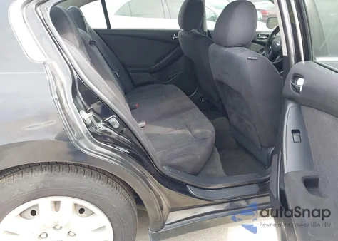 2012 Nissan Altima 2.5 S z USA, uszkodzony, nr VIN 1N4AL2AP9CN561538